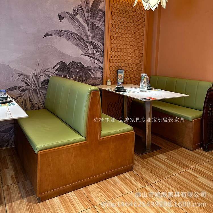 主题餐厅卡座沙发实木餐椅藤编东南亚靠墙西餐厅餐饮桌椅组合商用