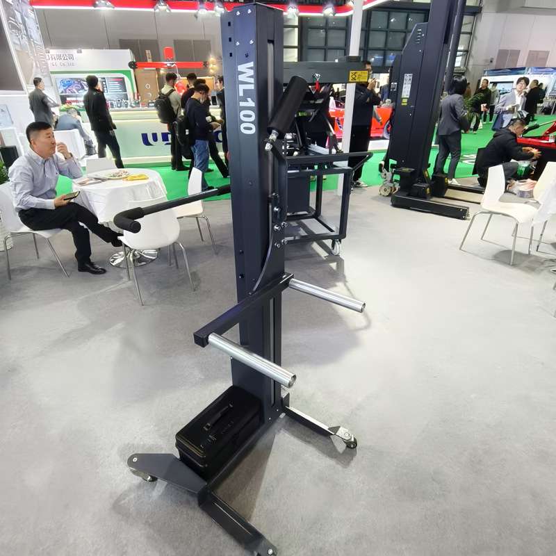 WL80电动轮胎举升小车太阳能充电移动式轮胎举升器轮胎举升机