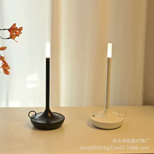 跨境户外露营充电触摸装饰台灯现代简约复古酒吧创意床头小夜灯