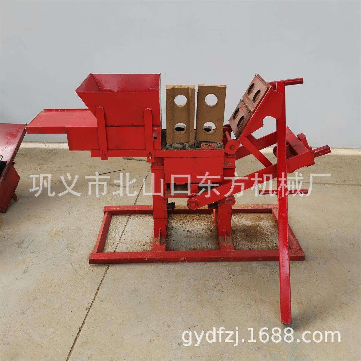 粘土制砖机多块空心积木土砖机 手压成型黏土砖机 制土机一到两人