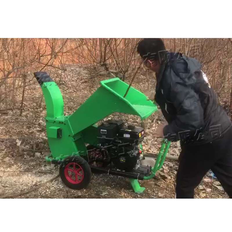 小型树枝树杈破碎设备 移动式道路修剪树枝粉碎机 秸秆枝条碎枝机
