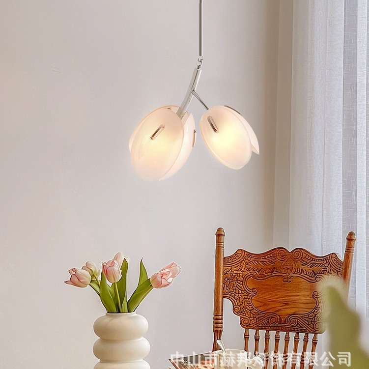 花苞铃兰客厅灯枝形吊灯北欧极简灯具蜡烛餐厅树杈郁金香花瓣