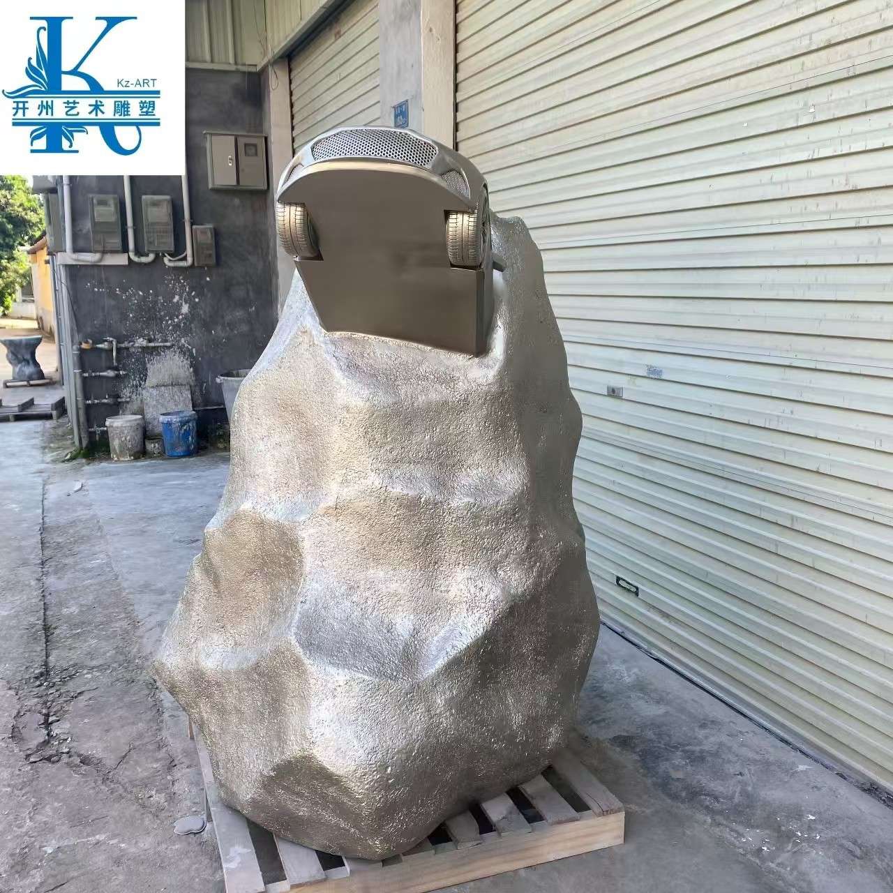 仿真假山石头雕塑售楼部样板间汽车模型玻璃钢工艺品落地美陈装饰