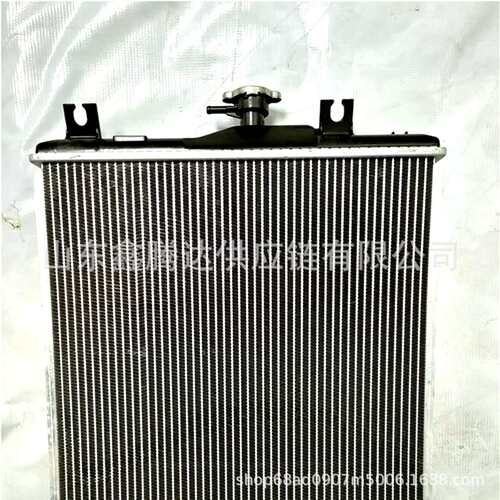 PC35R-8 PC40R-8挖掘机散热器20T-03-81110水箱总成发动机