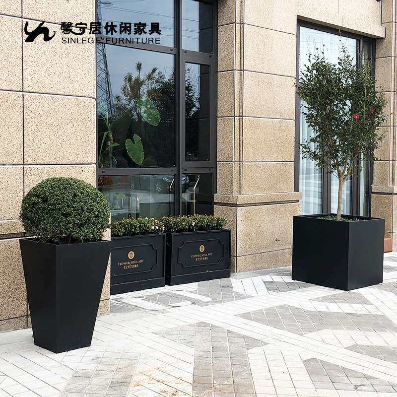 馨宁居户外花箱花坛售楼中心餐饮室外围栏隔断酒店花架花坛花坛图片