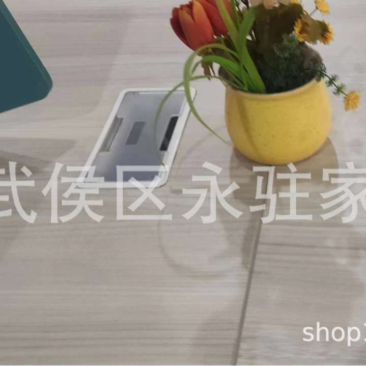 厂家直供无限延长屏风办公桌简约钢木组合新款4人位隔断6职员