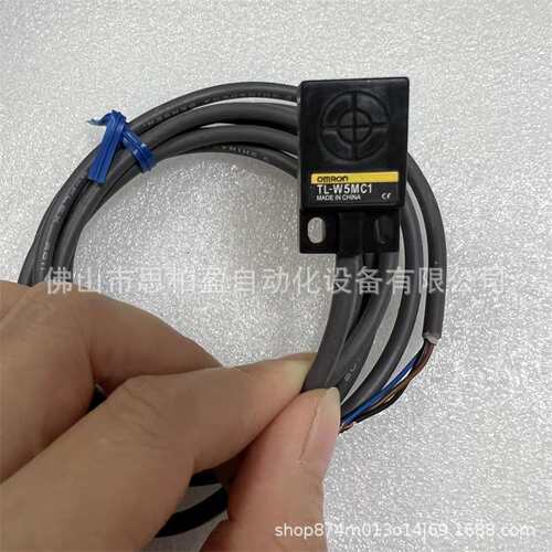 基恩士TL-W5MC1 CG-MP120T VT3-W4MT VT3-W4GTVT3-W4MTAVT3-W4GTA
