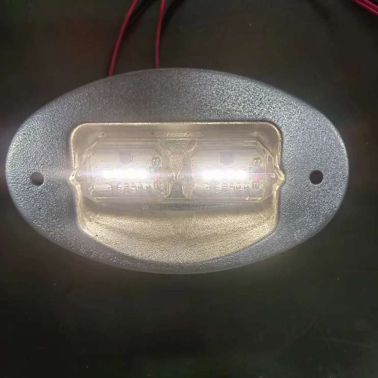 汽车载后备箱灯照明灯自动感应灯吸顶灯led尾箱灯车用阅读灯车内