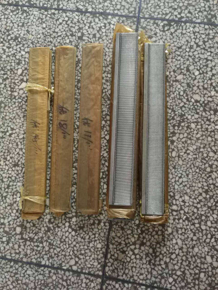 织带机配件普通钢筘钢扣50cm长厚度2.7mm高度6.5