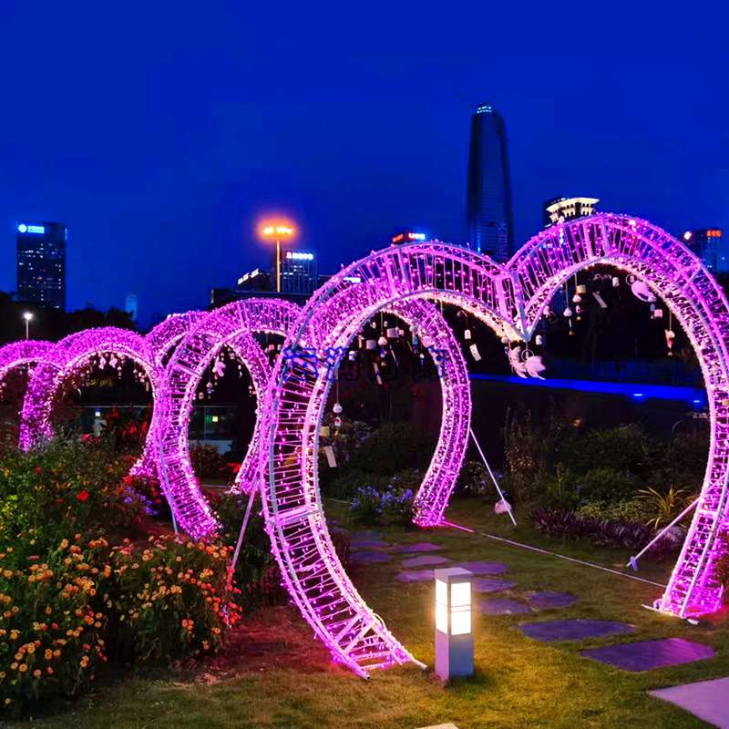梦幻灯光节造型灯 LED爱心拱门时光隧道 户外灯光秀厂家