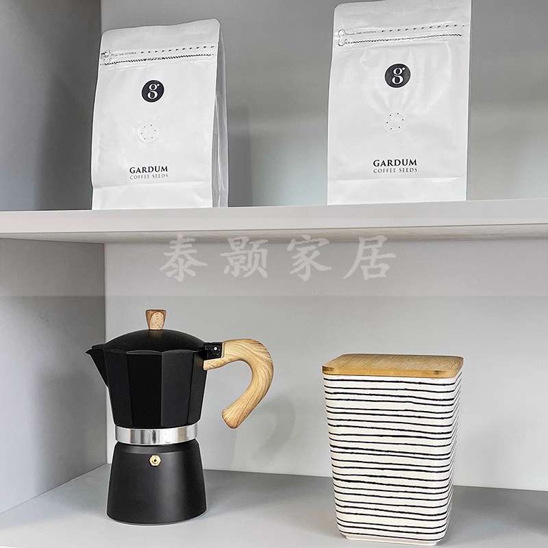 现代样板间厨房橱柜软装摆件家居饰品储物罐托盘咖啡杯套装