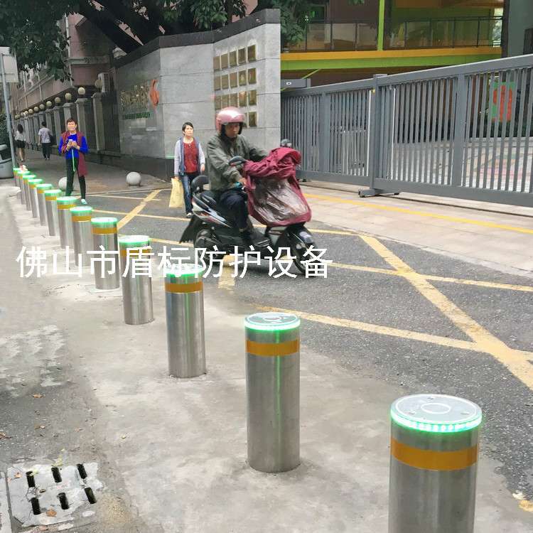 江门揭阳学校大门伸降车阻双向一体液压升降柱物业小区防撞桩订做