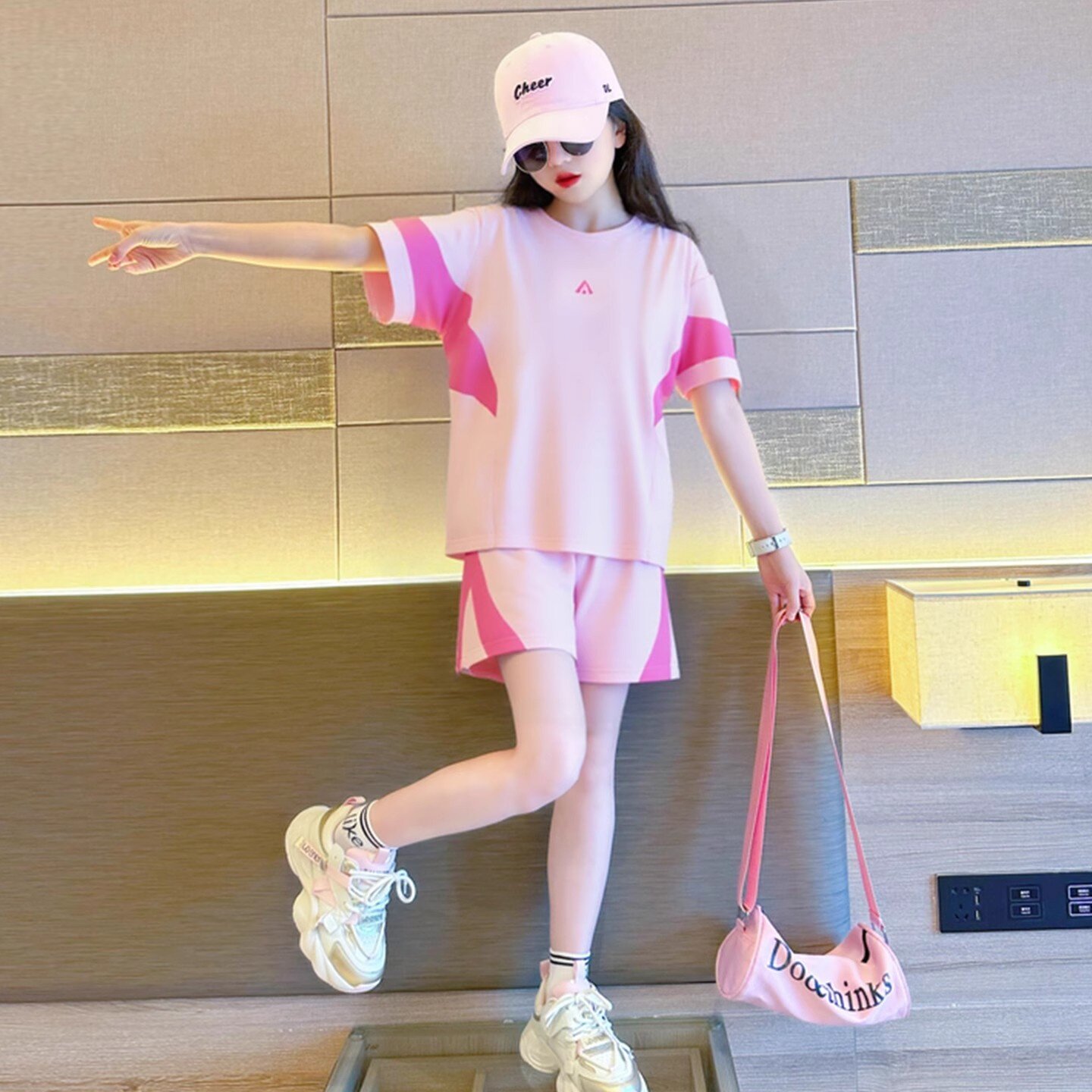 女童纯棉运动套装夏季2025新款洋气夏装中大童女孩短袖短裤两件套