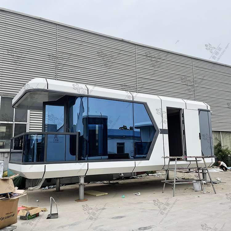 景区网红露营民宿 沉浸式科技感体验酒店拍照打卡旅游居住房屋