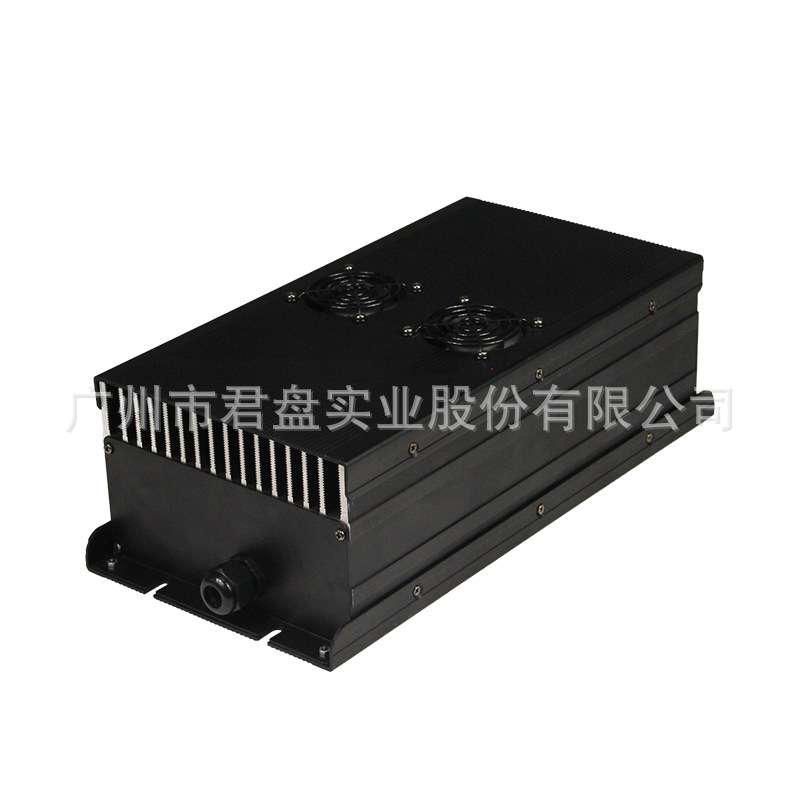君盘 IP66级防水车载充电器 48V40A 60V30A 72V25A无人船艇充电器