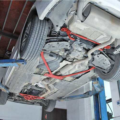 适用BMW F30 F20 Strut Brace Set F32 F22 汽车平衡杆 改装配件