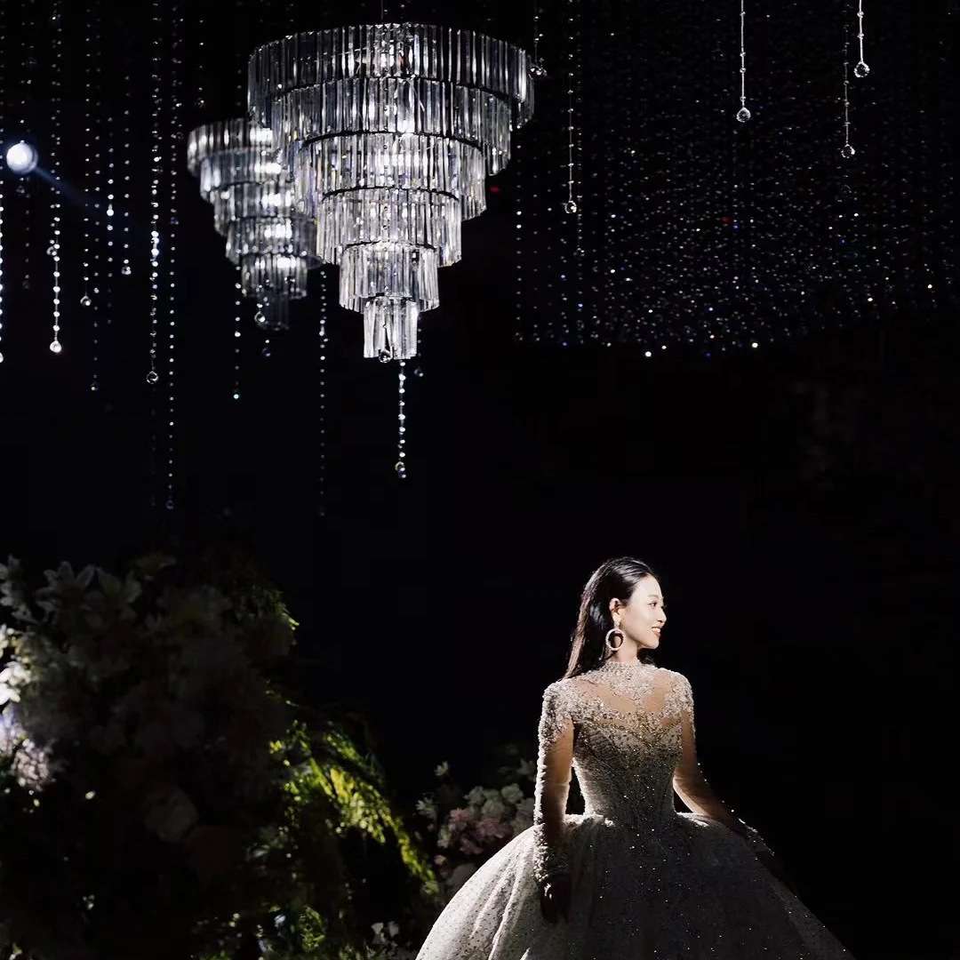 婚庆道具多层水晶灯冰条吊灯亚克力挂件婚礼堂舞台宴会厅吊顶装饰