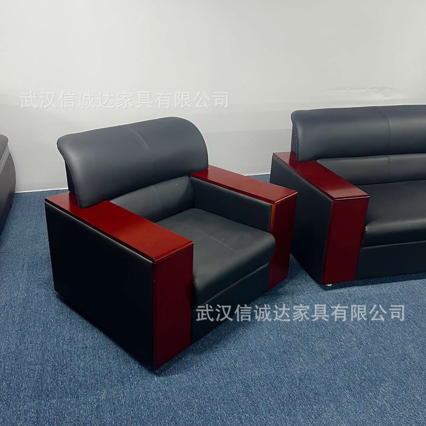 武汉商务休息接待单人三人单位黑色皮质办公沙发商务办公沙发轻奢