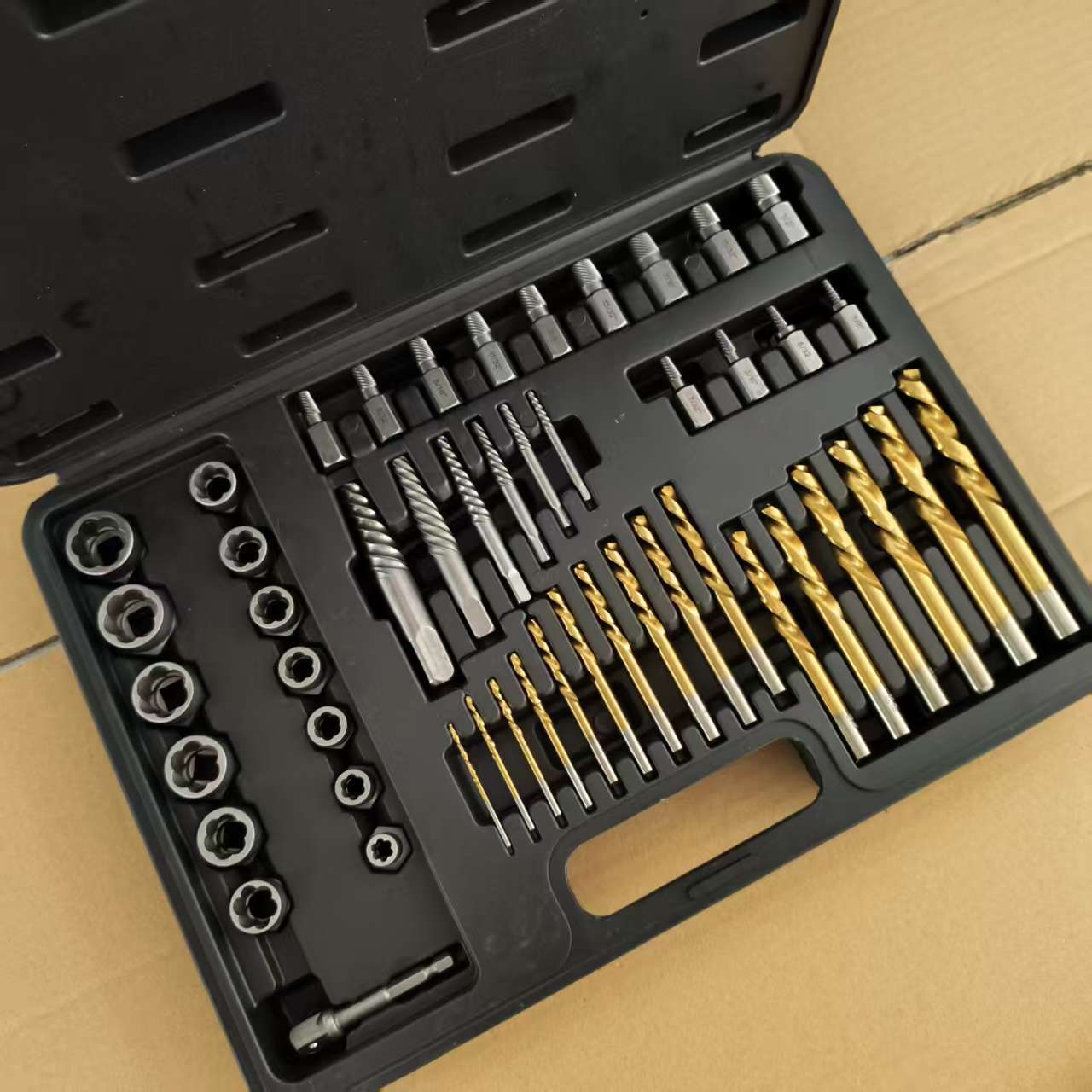 取出器49pc套装断丝螺母取出器多功能螺母拆卸工具反牙套筒汽修工