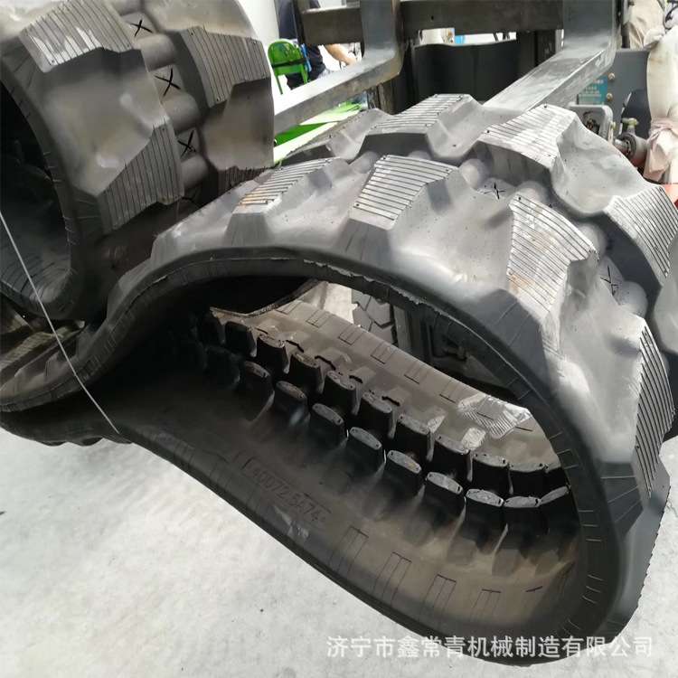 导向轮橡胶履带底工程机械底盘总成供应挖掘机履带液压行走底盘