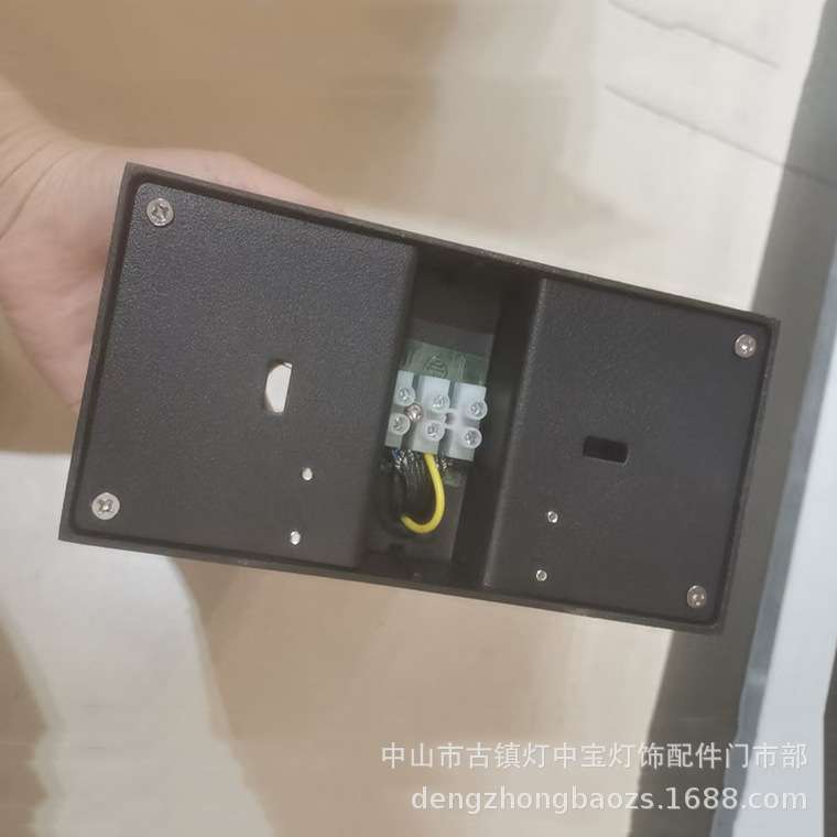 FG-新款MR16压铸天花灯 双头明装MR16筒灯支架外壳 GU5.3灯杯架