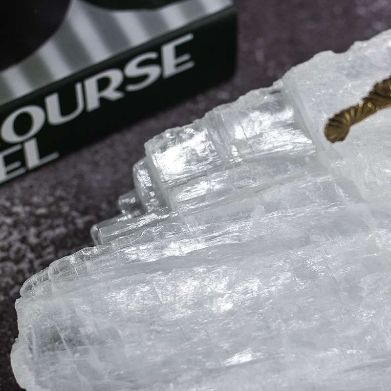新中式铜制品迎客松水晶矿石轻奢摆件玄关桌面书柜松木摆件装饰品