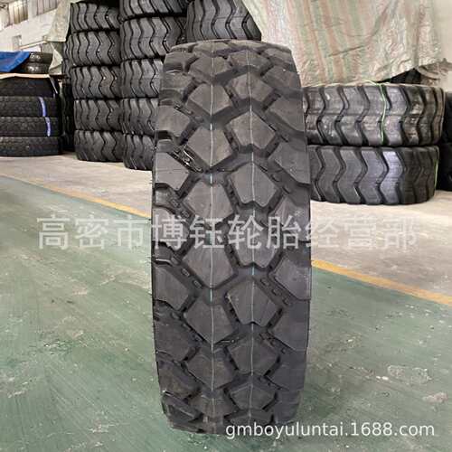 三角前进305 335 365/80R20 R18全钢卡车越野车轮胎365 395/85R20