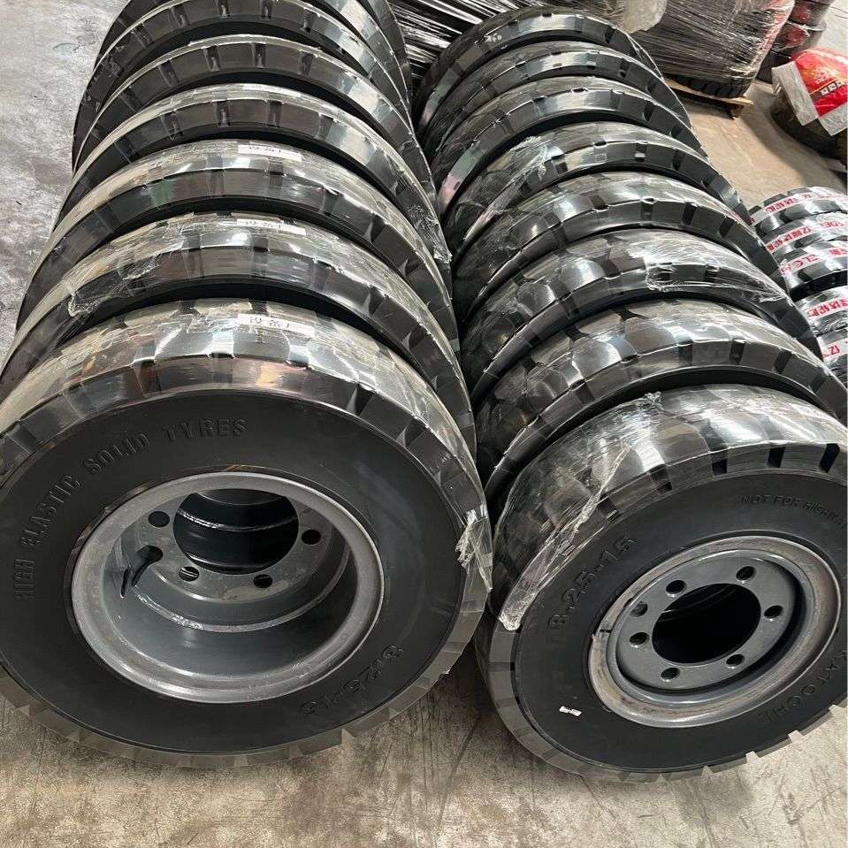 厂家 28*9-15三吨叉车前轮 新花纹叉车轮胎 实心轮胎工程车