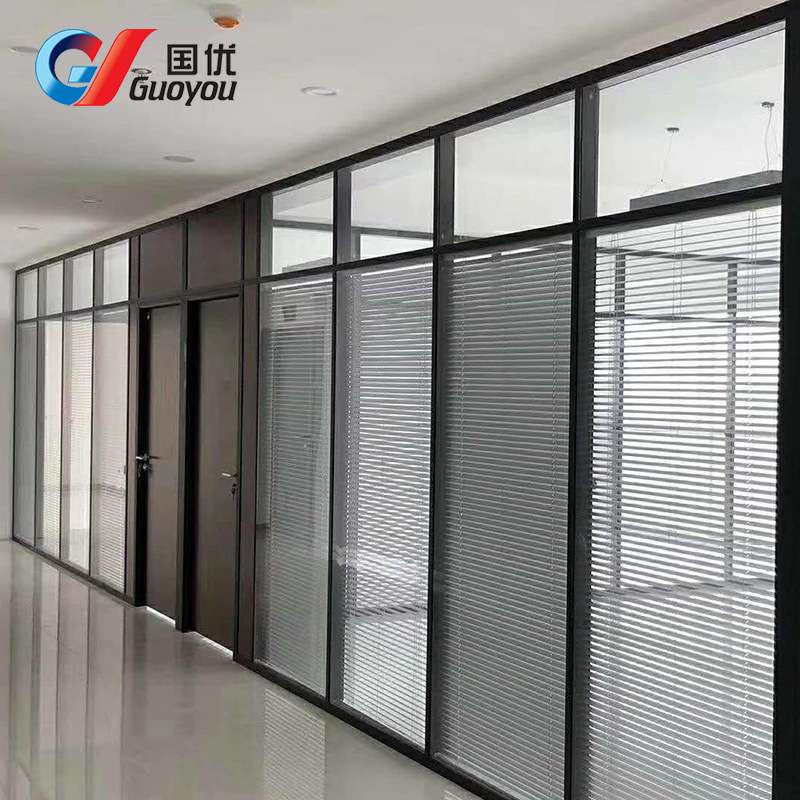 广州办公室玻璃隔断墙写字楼玻璃高隔墙内置双玻百叶铝合金隔断墙