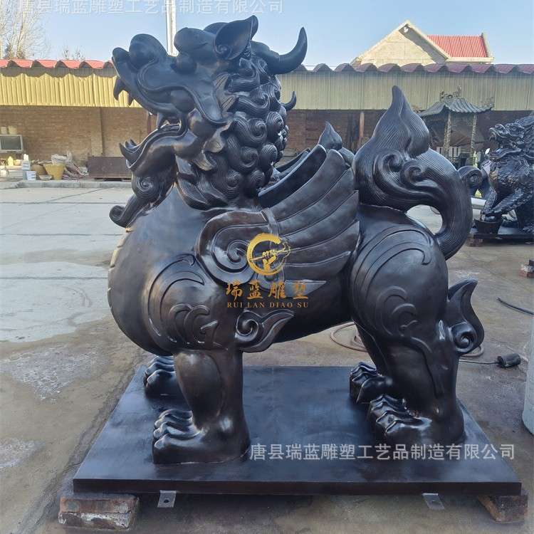 大型纯铜麒麟雕塑制作户外广场公园小区商场酒店仿铜麒麟雕塑摆件