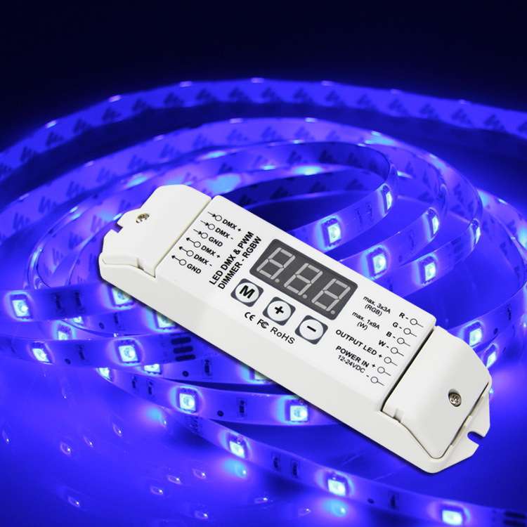 dmx解码器,带数码管显示屏,RGBW解码器,4通道dmx解码器,灯具解