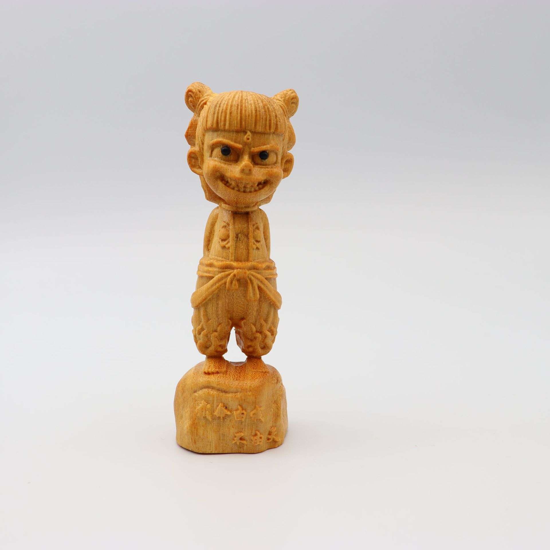 黄杨木雕哪吒降世摆件黄杨木雕刻哪吒魔童人物工艺品车载饰品