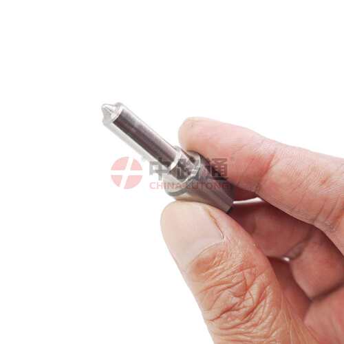 供应共轨喷油嘴DSLA143P5499配件号0 433 175 499