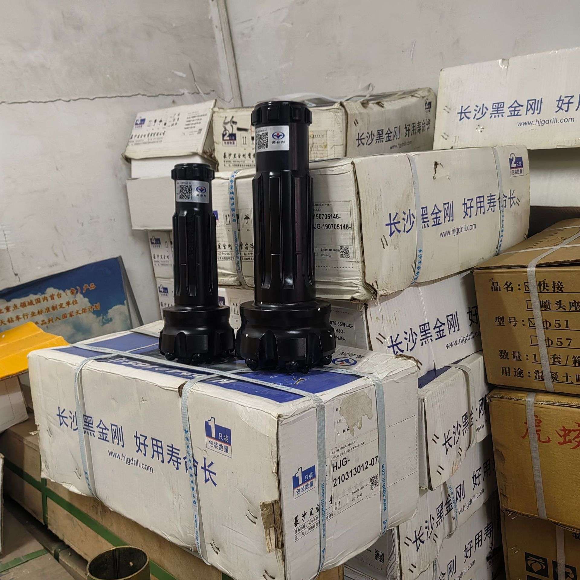 销售配黑金刚4寸冲击器用的钻头 HD45Aφ115-150mm 配套黑金刚45