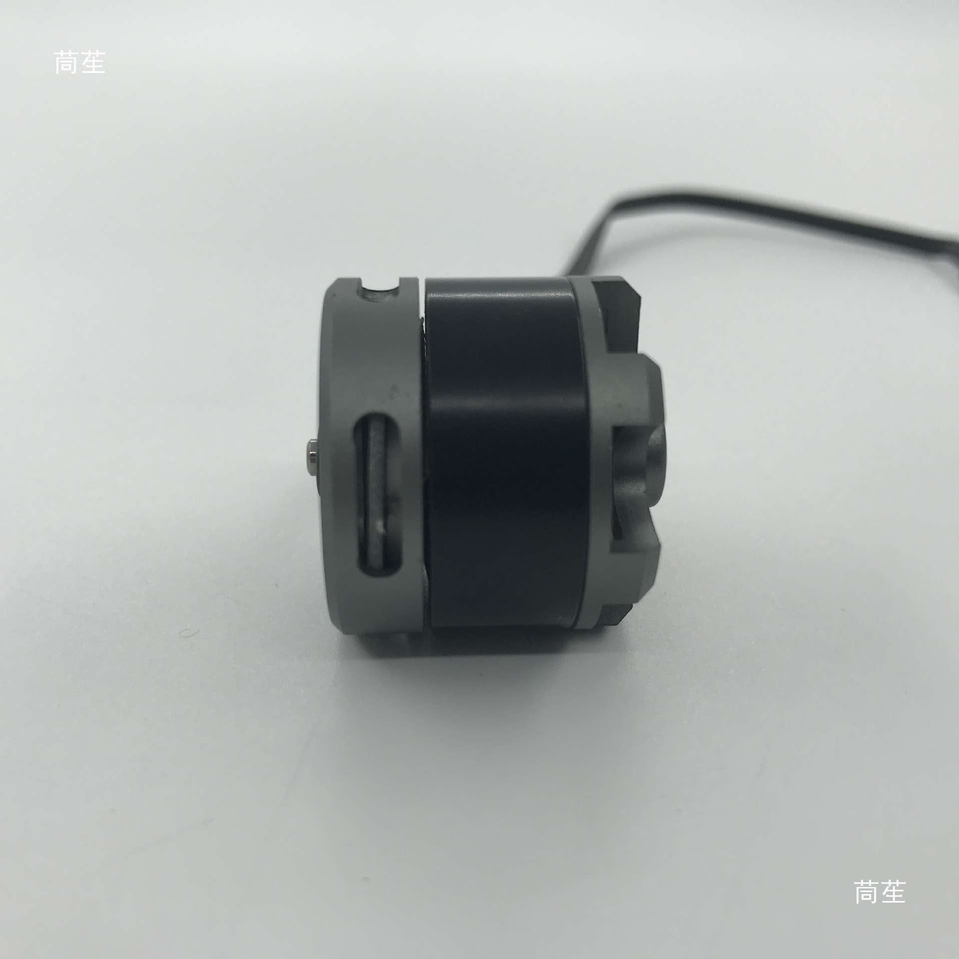 2208 80T-100kv直流无刷电机 微型航模 云台
