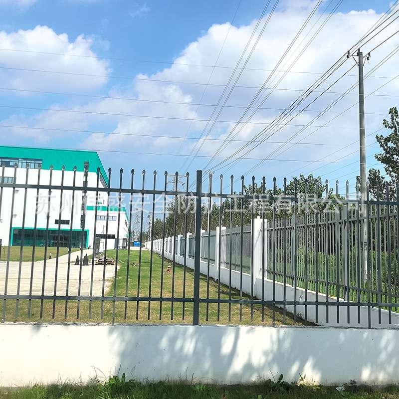 现货 A型锌钢护栏 社区别墅室外栏杆 学校养殖场围墙锌钢护栏