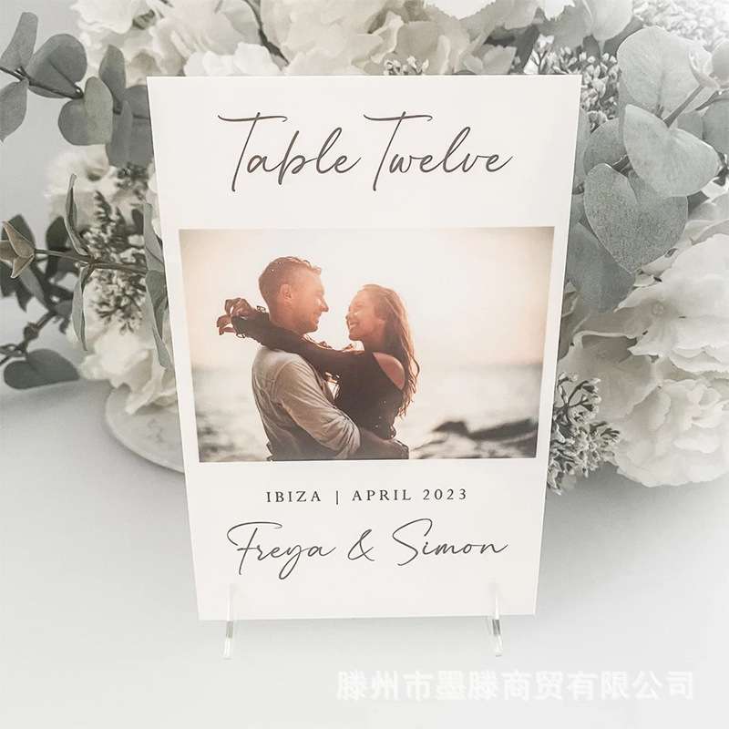 个性照片桌号牌时尚婚宴带图桌卡精美情侣肖像座位号创意婚礼装饰