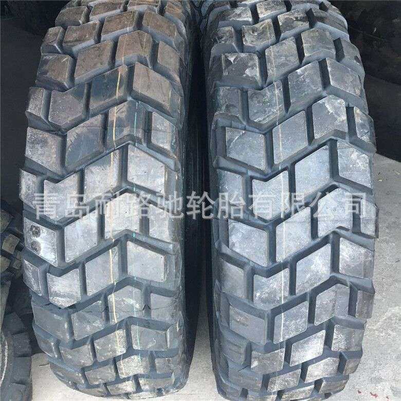 全钢丝轮胎 11R18 东风卡车轮胎 12.5R20 12R20
