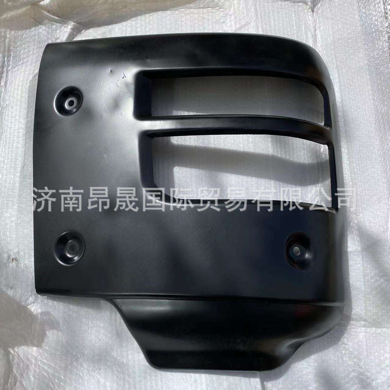 重汽HOWO T7H 汕德卡C7H TX配件 810W41610-5600 保险杠右段总成