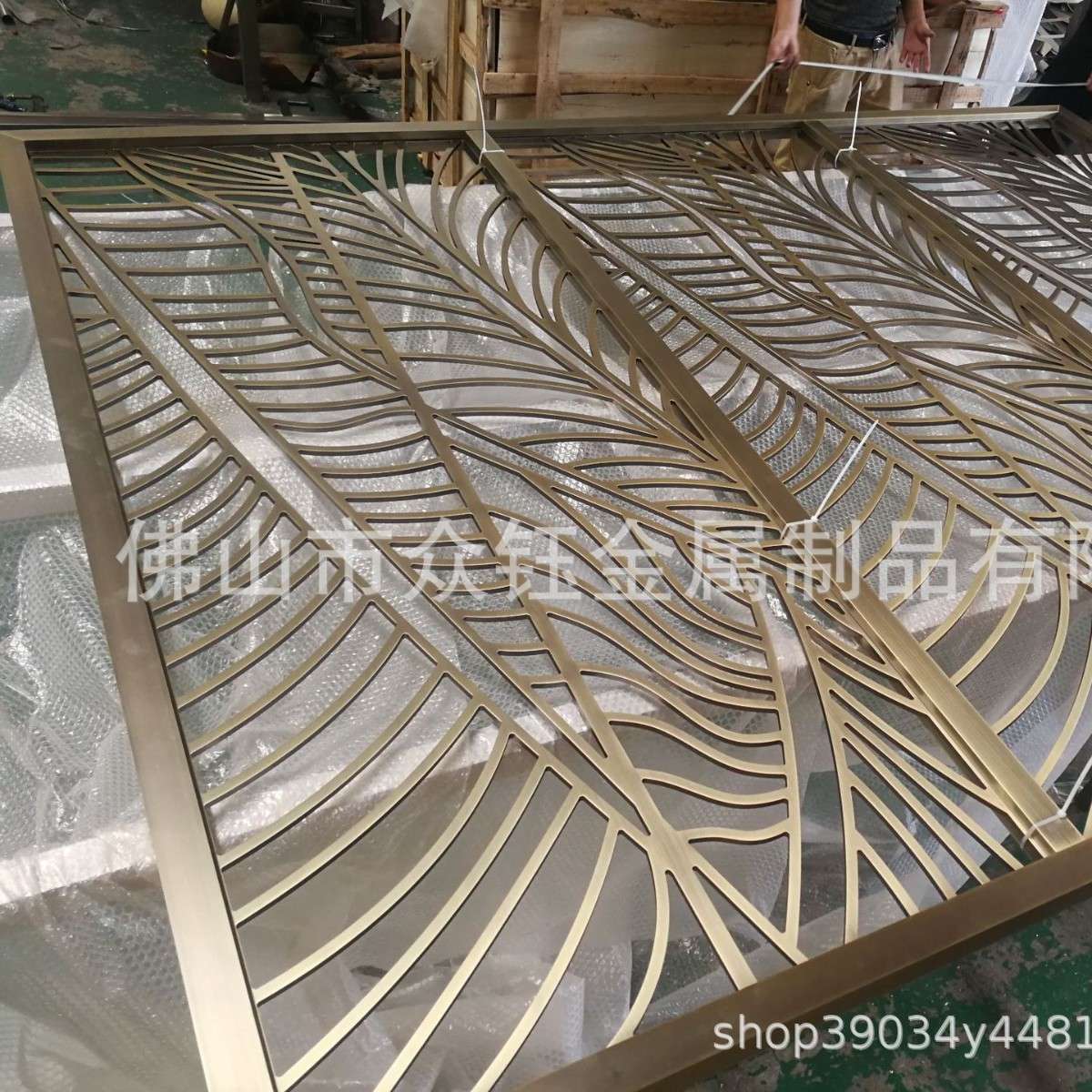 欧式雕花镜面玫瑰金家装屏风客厅玄关入户铝合金屏风花格佛山厂家
