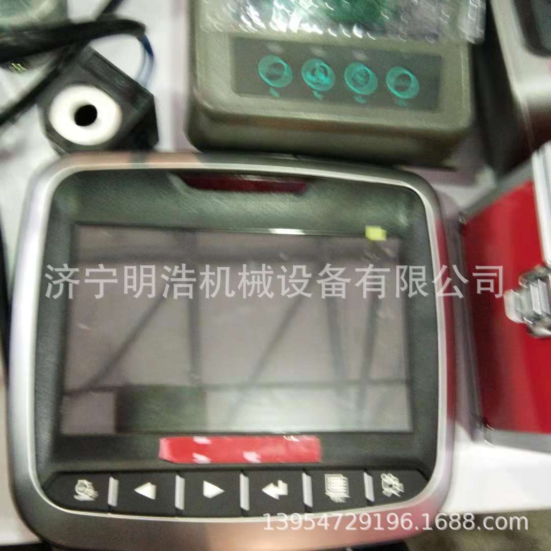 斗山挖掘机DX225显示屏电脑版 挖掘机配件 驾驶室座椅油缸油管
