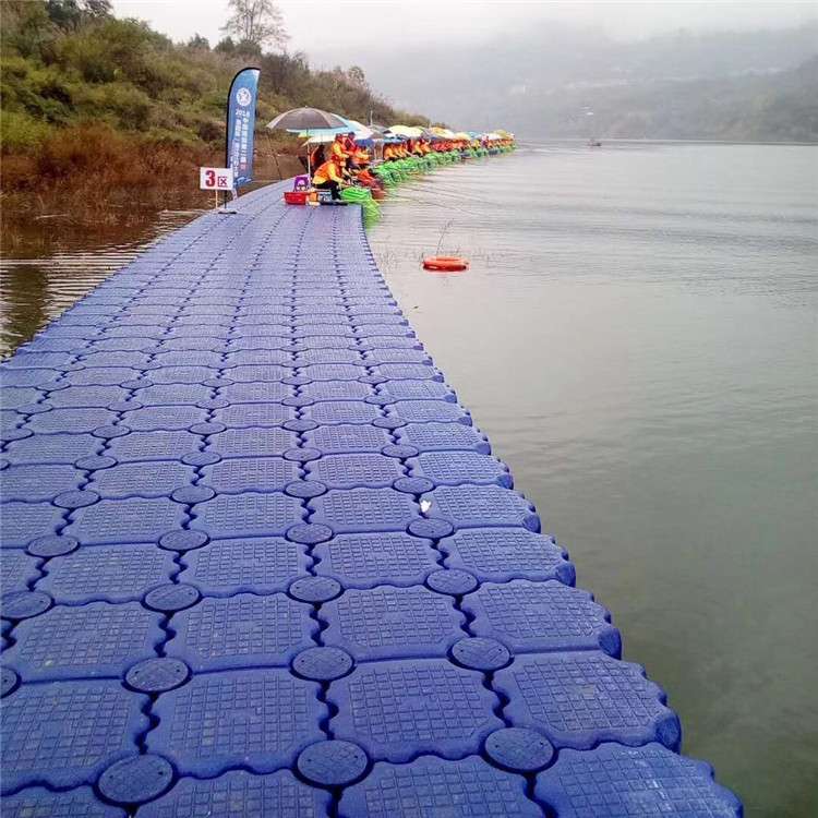 游艇轨水上浮桥 停靠浮筒浮台 组装灵活水上码头泊位浮台生产厂家