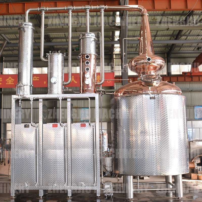 大型塔式蒸馏设备壶式白兰地水果酒紫铜蒸馏器威士忌酿酒设备