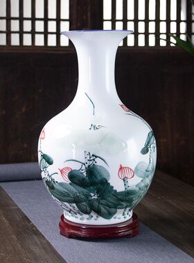 景德镇陶瓷中式小花瓶手绘荷花客厅电视柜酒柜装饰富贵竹插花摆件