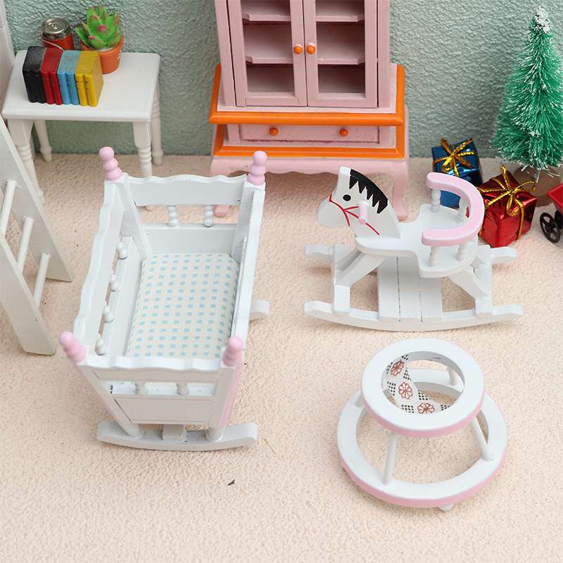 1:12娃娃屋dollhouse迷你家具模型儿童房套装摇篮小木马学步车粉