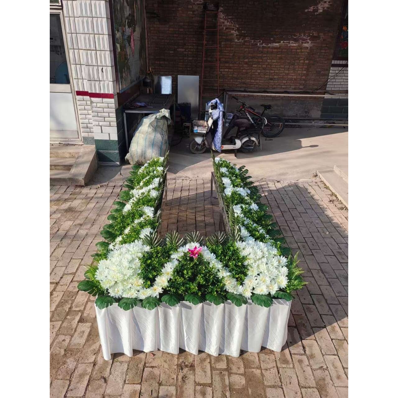 冰棺围观花殡葬用品水晶棺围观花祭坛殡仪灵堂布置白事冰棺围观花