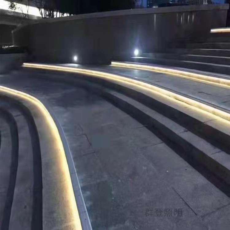 源头厂家户外楼梯灯踏步灯 公园景区广场led长条形DMX512台阶灯
