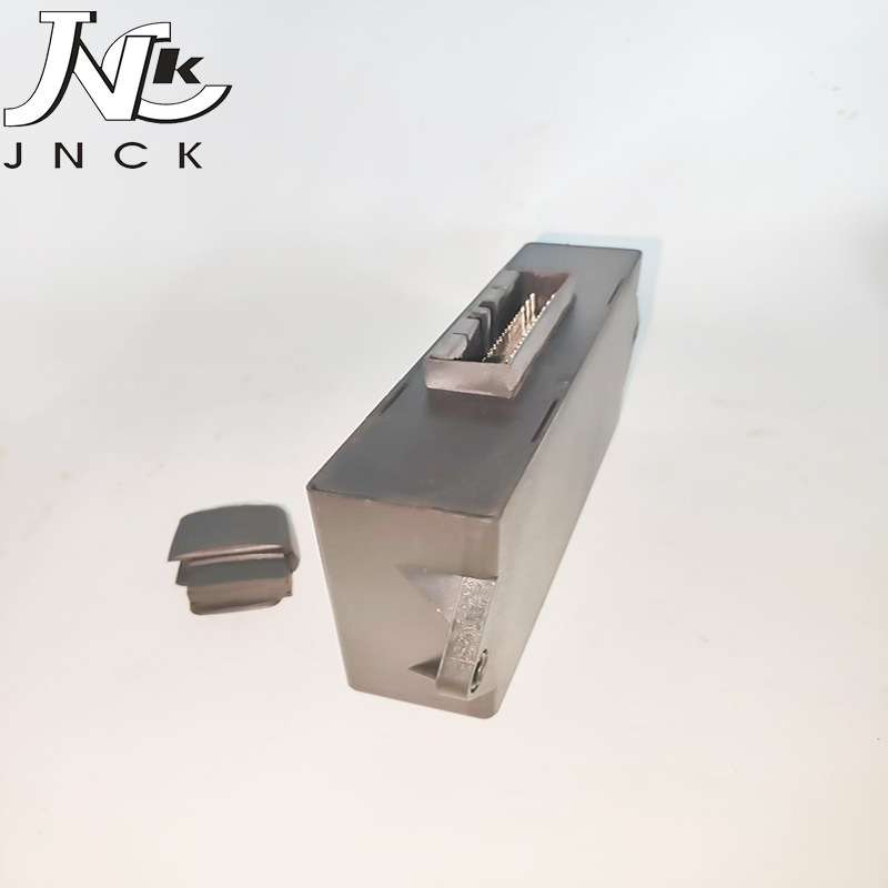 卡车配件跨境车门中控锁适用重汽豪瀚中控锁控制器 WG1671340050