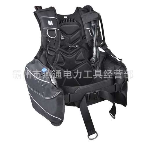 YD01黑灰色浮力调整装置潜水浮力调整背心成人水肺充气马甲
