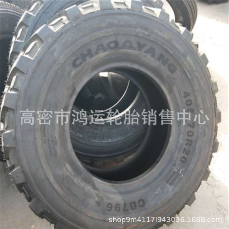 现货供应 405/70R20乌尼莫克子午线全钢工程机械越野轮胎16/70R20